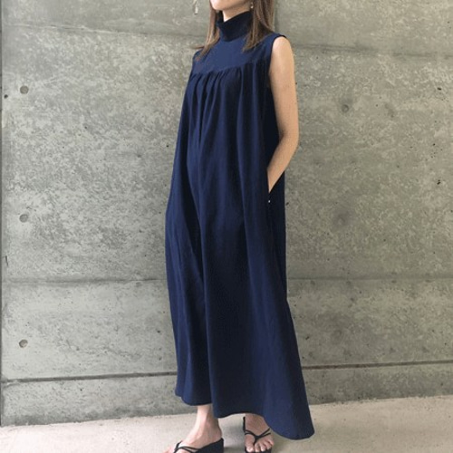 J&Mデヴィッドソン ロングワンピース ハイネック ギャザー