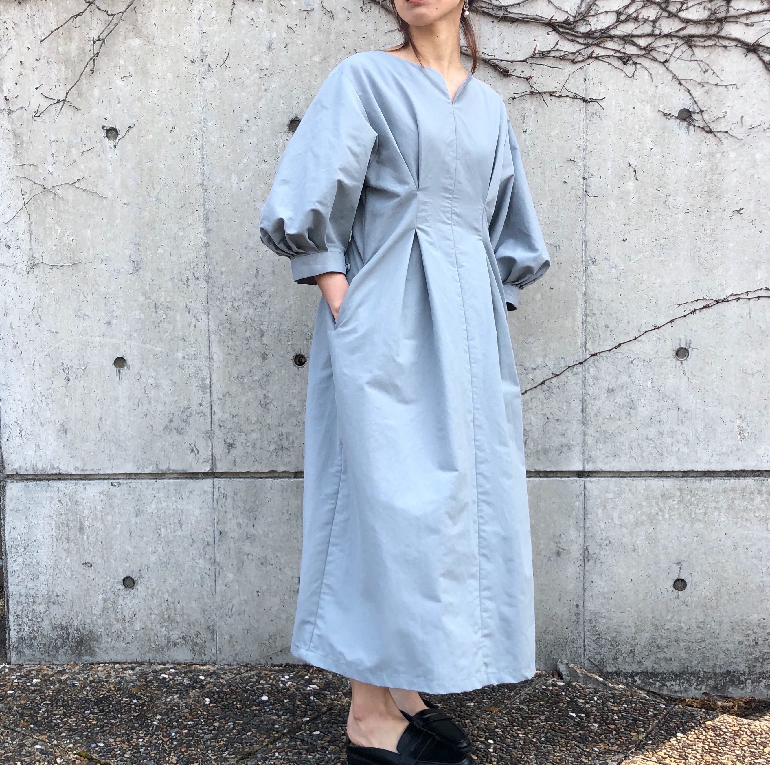 パフスリーブスリットネックワンピース(卒業式、入学式、結構式等オススメ)(ブルー)