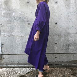 細褶魚尾紫色襯衫裙 第4張的照片