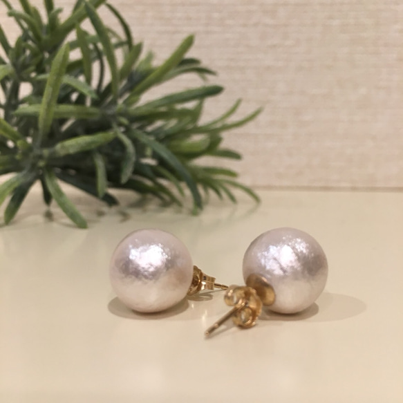 14kgf/Cotton Pearl Stud Earrings 1枚目の画像