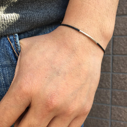 Men's Friendship bracelet - waxed cord with metal bar bead 1枚目の画像