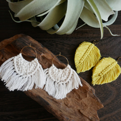 Macrame Fringe Earrings 2枚目の画像