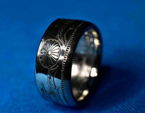 鳳凰　古銭（銀貨）で指輪お作りします　 1枚目の画像