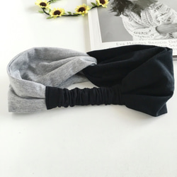キッズ ヘアバンド ✳︎ Tシャツ素材 グレー × ブラック 4枚目の画像