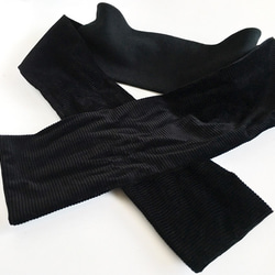 冬季材質✳︎絲絨燈芯絨髮帶✳︎單色黑色 第3張的照片
