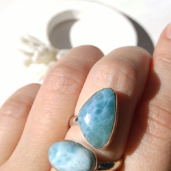 Creema限定！ Xmas限定♡海のカケラRing -濃い青&白い波模様の2粒ラリマーリング-silver925 2枚目の画像