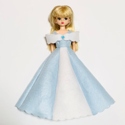 【なぁちゃん】シンデレラドレスsサイズ＋ウィッグセット 51KSXuJStHL._AC_AC_SY350_QL65_.jpg