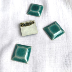 陶器珠寶胸針方形/翠綠色 第2張的照片