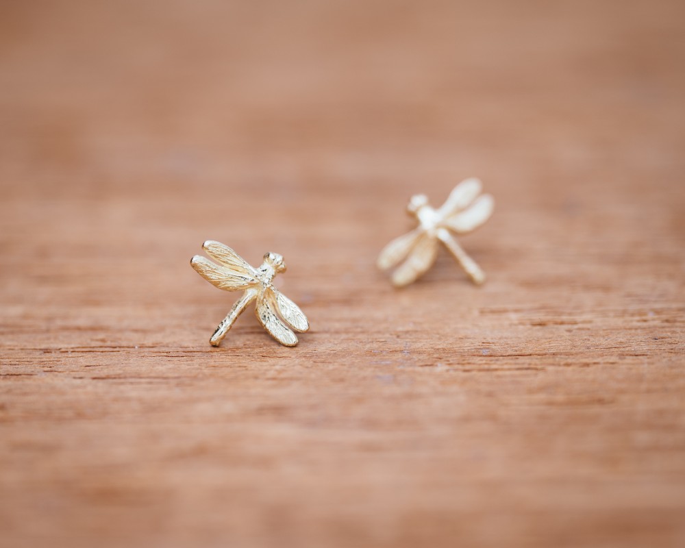 トンボ K18 イエローゴールド ピアス (ピアスのみ)