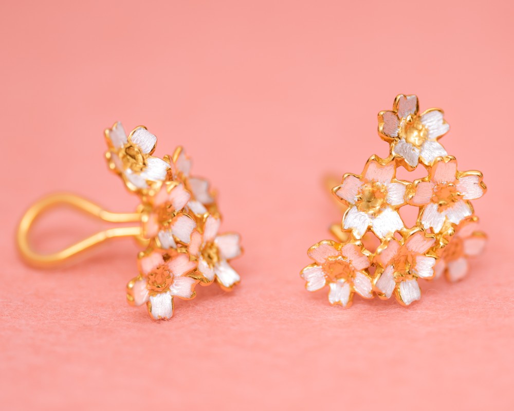 さくら イヤリング ゴールド&シルバー