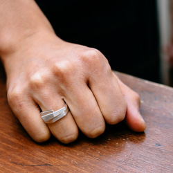 Vague中性戒指-當代首飾 第5張的照片