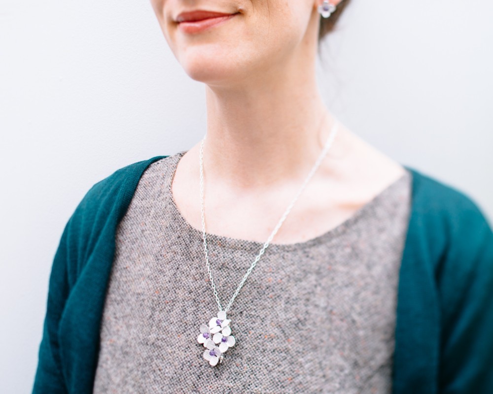 アジサイ ゴールド・パールバーション ブローチ/ペンダントトップ (チェーンなし)