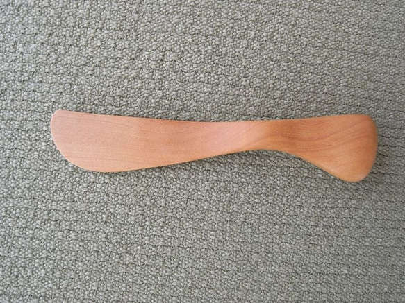 無垢の木のバターナイフ(ショートタイプ) 1枚目の画像