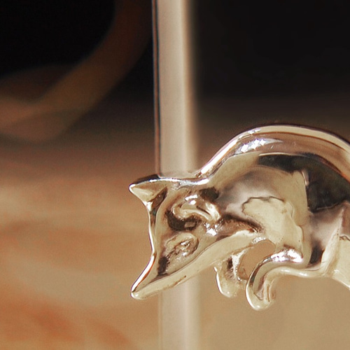 イマック　キツネ　ボヘミアングラス　バッジ　ブローチ　きつね イマック キツネ ボヘミアングラス バッジ ブローチ きつね