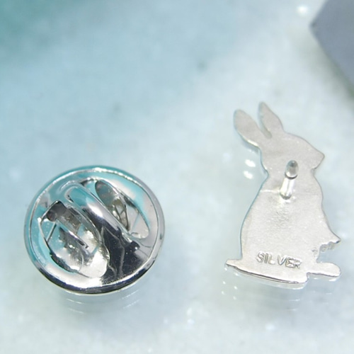 ウサギのブローチ SILVER925森の動物シリーズ 立ち