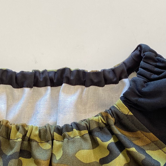迷彩柄のスモック 長袖 120サイズ  カーキ×ブラック カモフラ カモフラージュ 3枚目の画像
