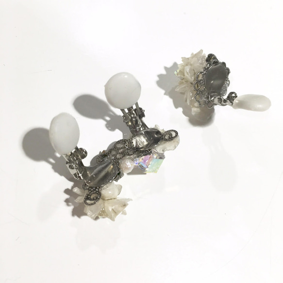 “免費送貨”Amy Beum和繡球花耳環/耳環 第4張的照片