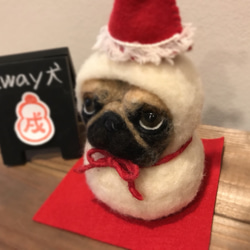 送料無料  ✨一点物  2way犬 クリスマス&お正月飾り  パグ(サンタ雪だるま↔︎鏡餅)⛄️ 5枚目の画像