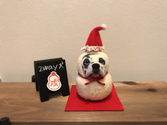 送料無料  ✨一点物  2way犬 クリスマス&お正月飾り  ダルメシアン(サンタ雪だるま↔︎鏡餅)⛄️ 1枚目の画像