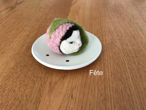 桜餅ねこ 羊毛フェルト fete chi_ko 通販 5696164｜Creema(クリーマ)