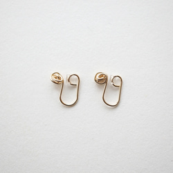 Crumple ear clips 14kgf イヤークリップ 1枚目の画像