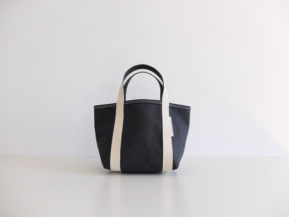 tote bag XS size チャコール（ハリのある帆布） 1枚目の画像