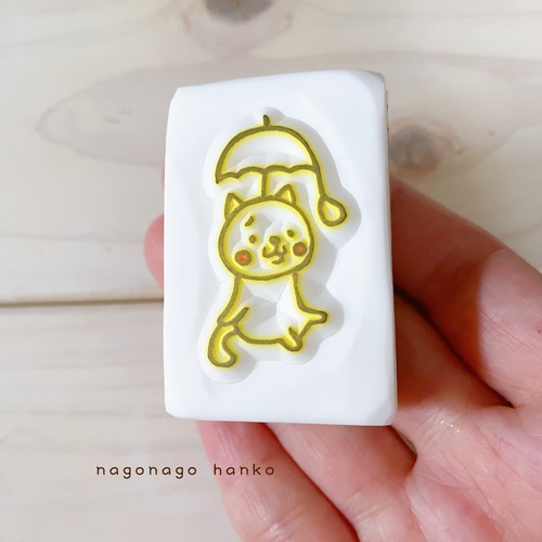 消しゴムはんこNo.130  いちご帽子のにゃんこちゃん 消しゴムはんこNo.130 いちご帽子のにゃんこちゃん