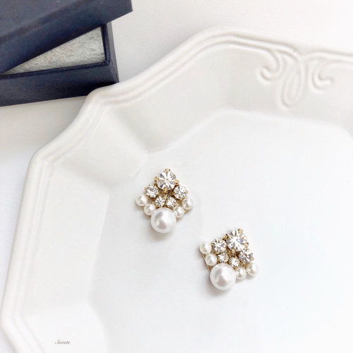 輝くビジューのワンポイントピアス・イヤリング♡ウェディング