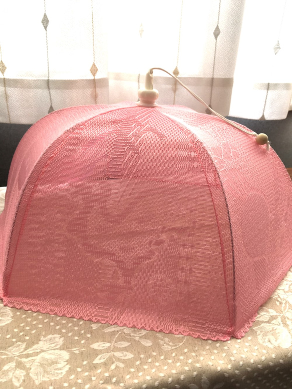 かわいいピンクにいろんな食材が隠れている食卓傘　キープフードネットコラージュ 1枚目の画像