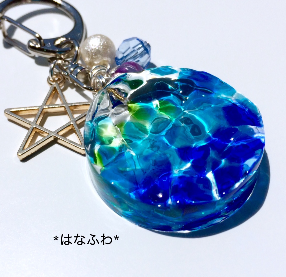 【ゆきゆっきー❄様】1180.天然石　琉球ガラス　桜　おすわり猫　キーホルダー