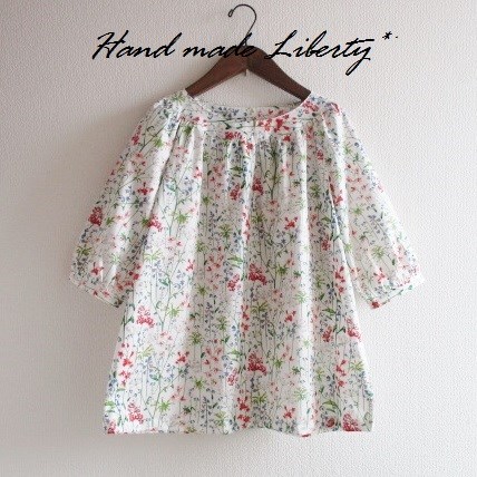 リバティ　セオドラ レッド＆ブルー系　ヨークブラウスSML