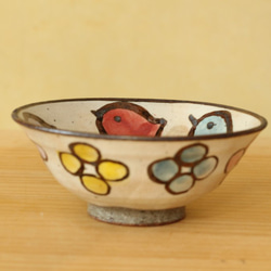 Konabiki豐富多彩托里和煮一鍋鮮花。 第2張的照片