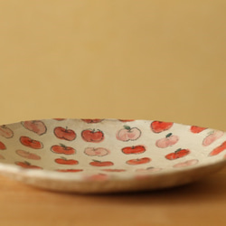 ※受注制作　粉引き赤とピンクのリンゴの20ｃｍ皿。 5枚目の画像