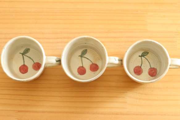 Ÿ喜歡的專用畫面。麵粉拉櫻桃杯。 第3張的照片