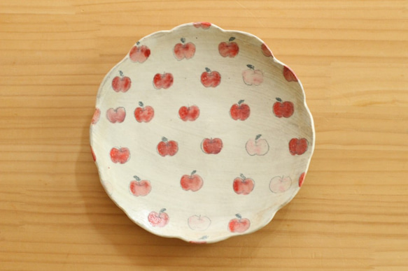 粉紅色和粉紅色的蘋果花20厘米的菜。 第1張的照片