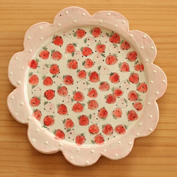 ※Creema限量粉碎粉紅點褶草莓填充邊緣菜。 第1張的照片
