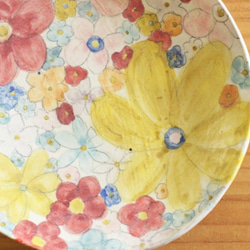 　粉引きお花畑のパスタ皿。 2枚目の画像