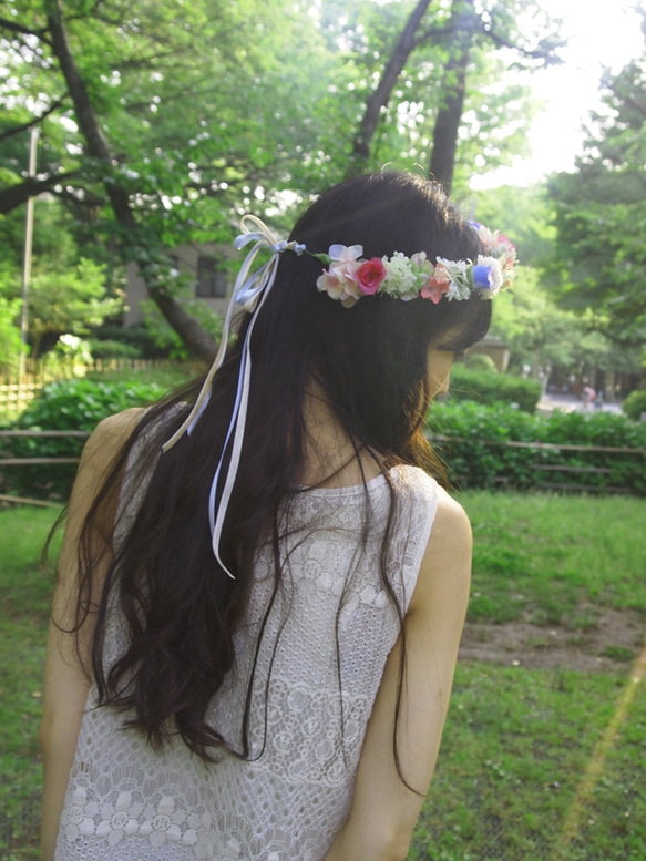 ベロアリボンの花冠 5枚目の画像