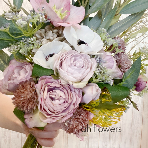 ワイルドクラッチブーケ ウエディングや海外挙式ビーチフォト前撮りに  