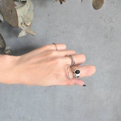 [再次上架/可調節尺寸] 橢圓形寶石扁平戒指/銀色 R048 第3張的照片