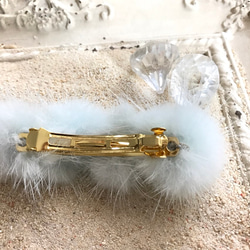 数量限定販売！Pale Blue Winter Hair Barrette 3枚目の画像