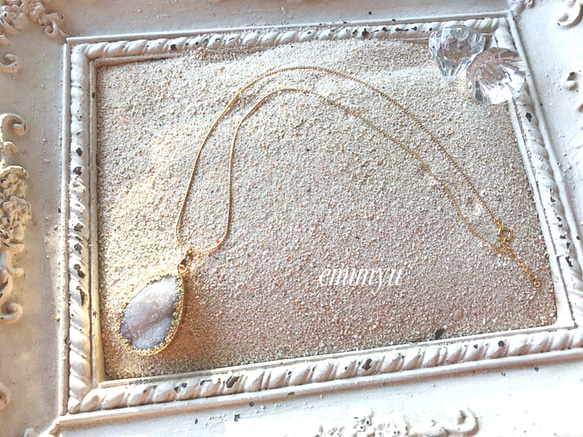 1点限定販売！ Natural Stone Druzy White Drop Necklace 3枚目の画像