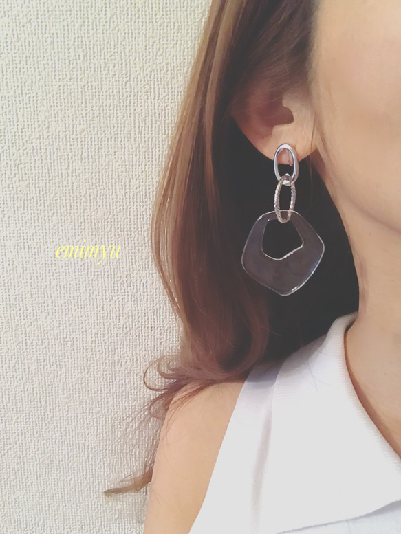 Silver Large Swing Earrings 1枚目の画像