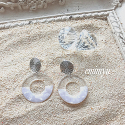 Round Acryl Silver Earring 4枚目の画像