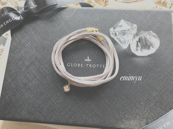 White Gray Leather Colour Bracelet 2枚目の画像