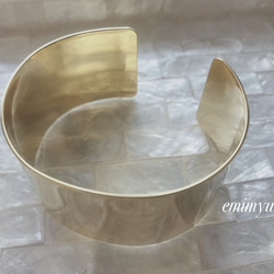 Simple Big Gold Bangle 3枚目の画像