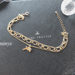 Gold Triple Chain Charm Bracelet 2枚目の画像