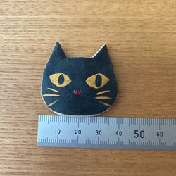 黒猫ブローチ①陶器（オプションでヘアゴム、帯留め変更可） 5枚目の画像