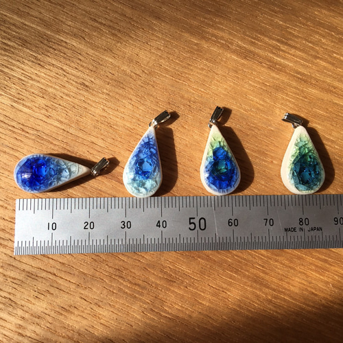 海のしずく 陶器&ガラス ペンダントトップ ミニサイズ ネックレス 