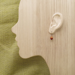 PEA-2 TINY Wooden Acorn Earring  [Padouk & Cherry wood] 第2張的照片